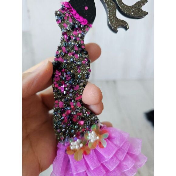 Fancy evening dress ornament pink beaded ruffle Xmas tree ornament - Picture 3 of 6